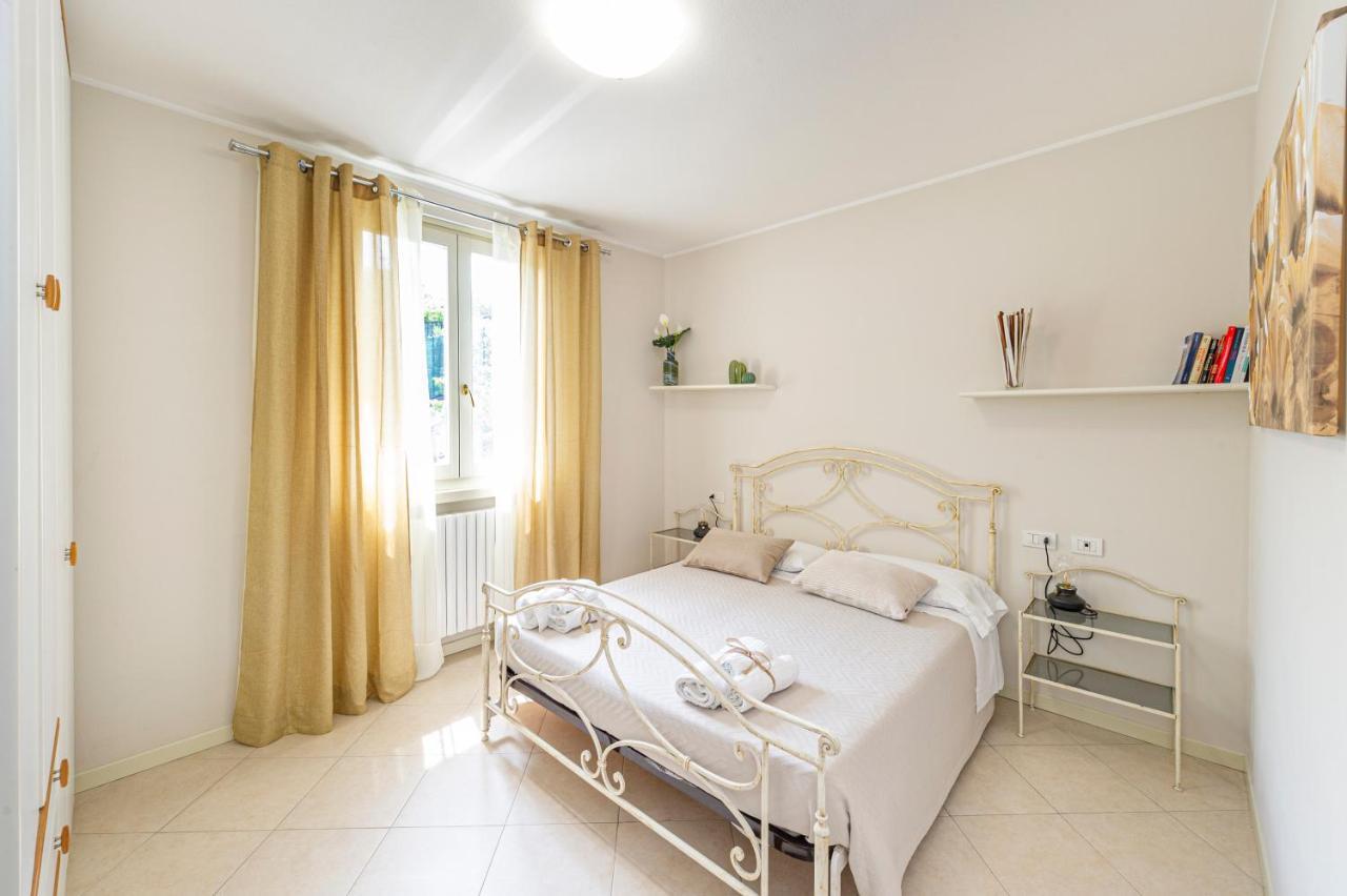 B&B Casa Paola Moniga del Garda Bagian luar foto
